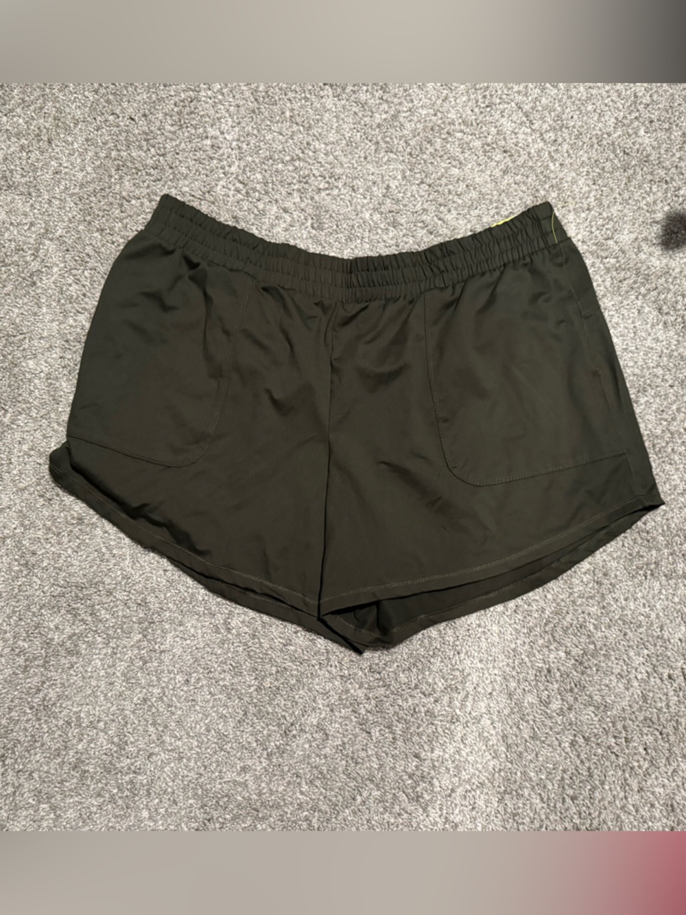 New All in motion mid rise shorts women’s Dark Olive Green XXL Polyester Spandex